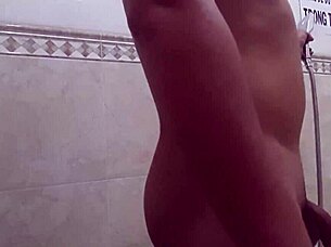 guy sucks cock to relieve his boredom