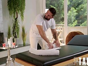 Candie Luciani's POV Massage Turns Hardcore with Lorenzo Viota