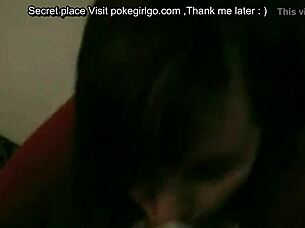 Teen gives blowjob and swallows 😋