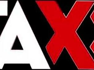 Reena And Vanessa Strip In Bikinis For Summer