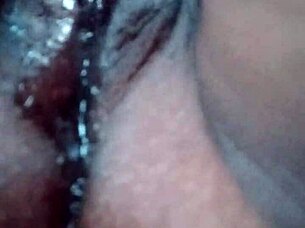 Oh, Miss Pretty Pussy, You're So Inviting!