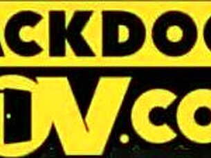 Moona Snake, ass fuck in threesome?