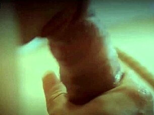 Sucking a good cock and extracting its semen in homemade blowjob!
