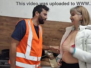 I tink this gas guy is a tesudo full on red.