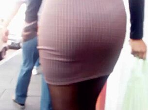 wow, tempting milf asses in public outdoor masturbation scene!