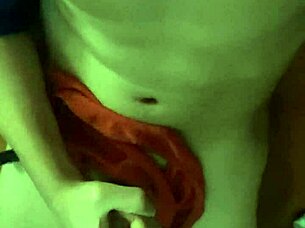 masturbacion session with toys and intense pleasure 😏