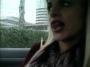 Hot car riding with blonde blowjob and hardcore action