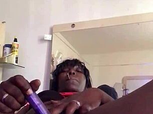 Quick Squirt Session With Kuukiepie!