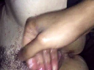 fisting and fingering my pussy so deep 😍