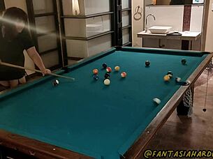 lara shows the art of seduction with her curvy body