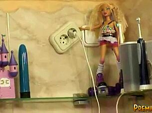 Young Kimmy enjoys a tasty solo session.