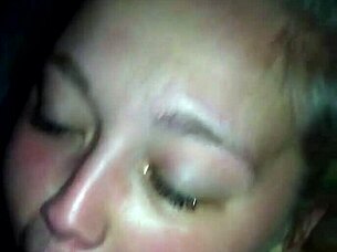 bbw amateur gives oral blowjob in casual homemade setting