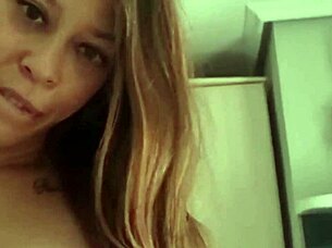 follada de la rubia culona con amigo del novio.