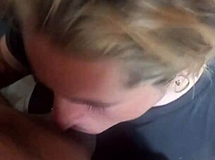 De la boca a la cola