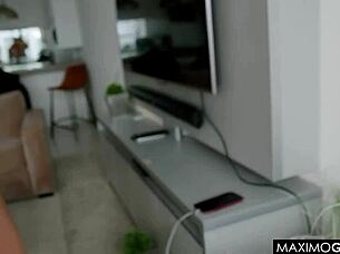 perfect body babe loves it hard and passionate