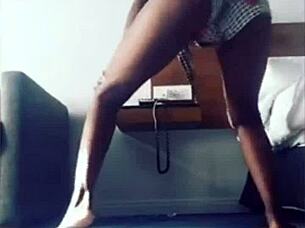 I love ebony sluts twerking in panties