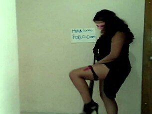 Mexicana Pensaba Que Estaba Sola En El Trabajo Termina Mamando Verga W Eedhotsama