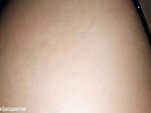 jaylean flaunts her big natural tits