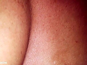 jaylean flaunts her big natural tits