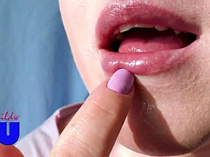 Sucking Ice Cream Like a Cock Fetish