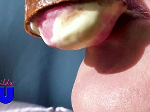 Sucking Ice Cream Like a Cock Fetish