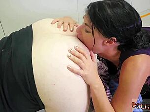 I bound her and she squirted, oops!