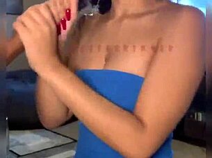 I Watch This Bad Bitch Deepthroat, It's So Hot I Can't Beleive It