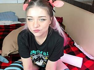 Sexy Amateur Teases with Blowjob and Dildo Play