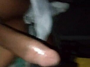 grand champ delivers an intense deepthroat blowjob session. 😍