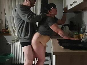 amateur milf fucked in kitchen 😏