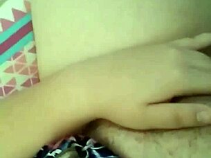 Check out this gordita touching herself to orgasm