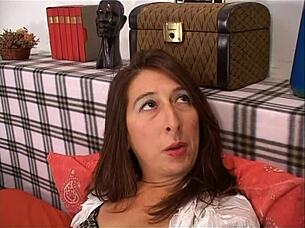 My stepmom wants a hard doggystyle blowjob