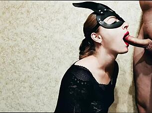 Sexy Amateur Deepthroats Big Cock in Dorm Room Before Doggystyle Fucking Her Big Ass