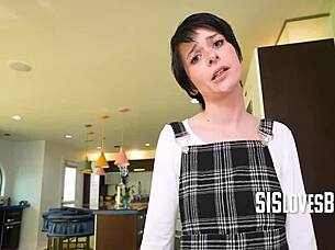 Stepsis With Pixie Haircut Is The Best Fuck Ever- Kitty Lynn!