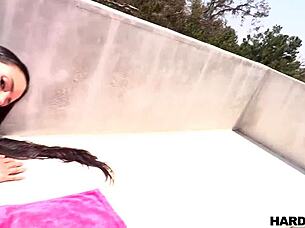 Tease gigantic latina butt before rough fucking?