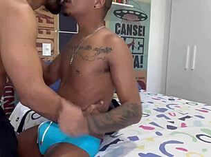 Ferjinho joins two guys in a brotherhood gathering.