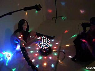 alison tyler chats behind the scenes