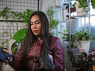 Leather fetish ASMR session with gloves and sensual touches