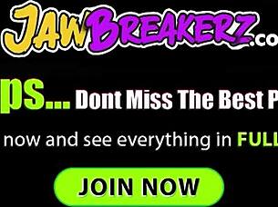 i watch eva nyx suck jovan jordan's big cock, wow