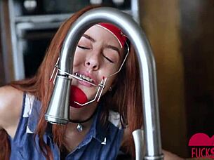 cleo bardot gets cum on petite ass