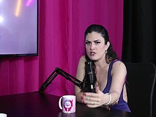 many women are machistas and must help each other - amanda smell sheer red