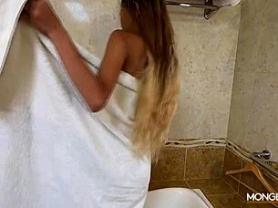 slim filipina bangmaid showers then gets fucked hard.