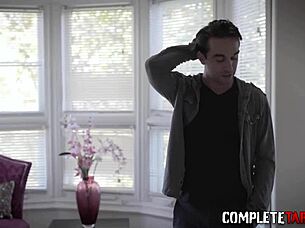 Teen Gets Her Pussy Licked Then Banged Hard