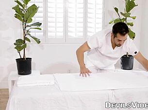 Reagan Foxx, want me to pound your big tits doggystyle? Ends with cumshot on tits.