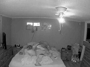 Brunette enjoys oral activities