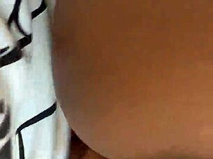 morena no mato danu sua nova bunda