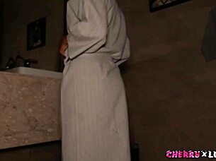 Hot Thai Girl With Perfect Body Cums Hard On Hdpornup!