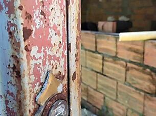 Neighbor's Ass Exposed On Balcony, Tempting You To Fill It?