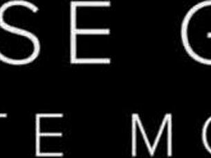 Venezuelan Woman Enjoys Private Relaxation Session