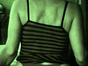 amateur slut reaches orgasm during anal assfucking and bdsm masturbation